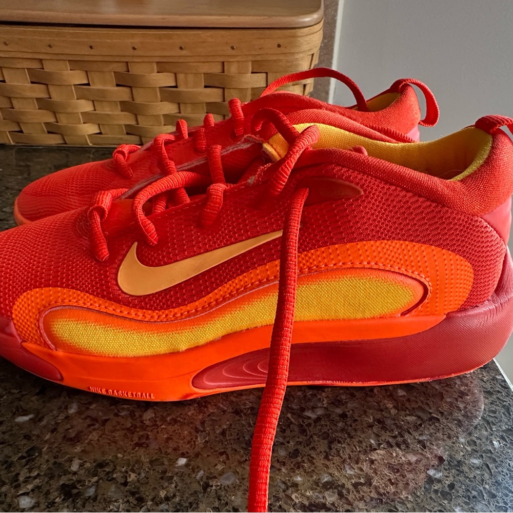 Nike Kids' Basketball Sneakers - Picture 3 of 5